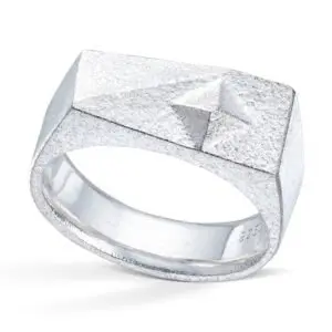 Pyramids On The Moon ring