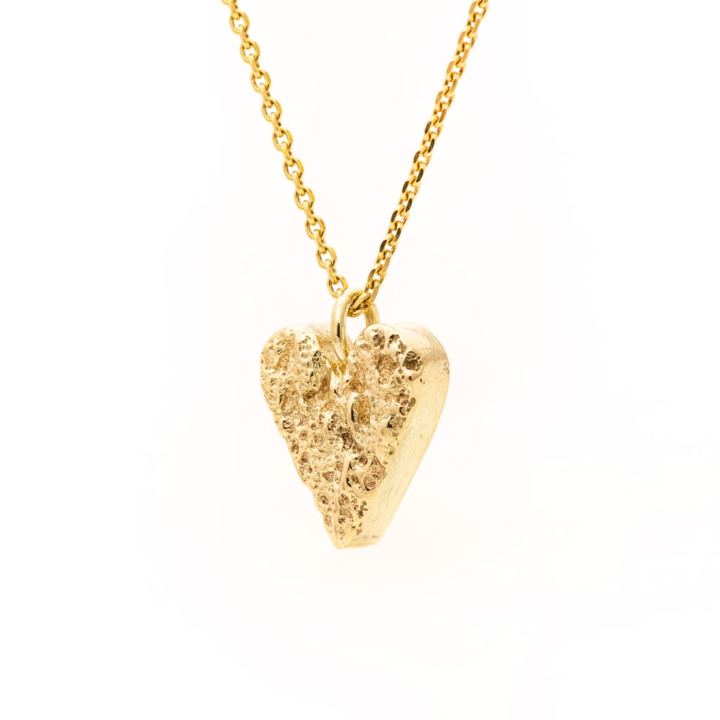 Heart pendant gold