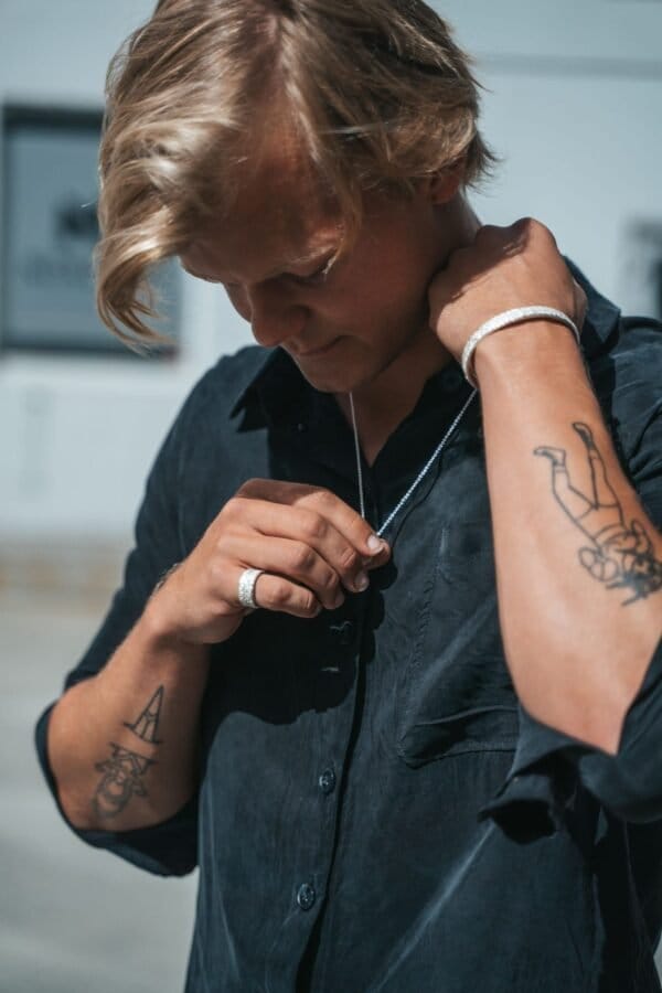 Fråst sølv armring, bred - Bilde 7