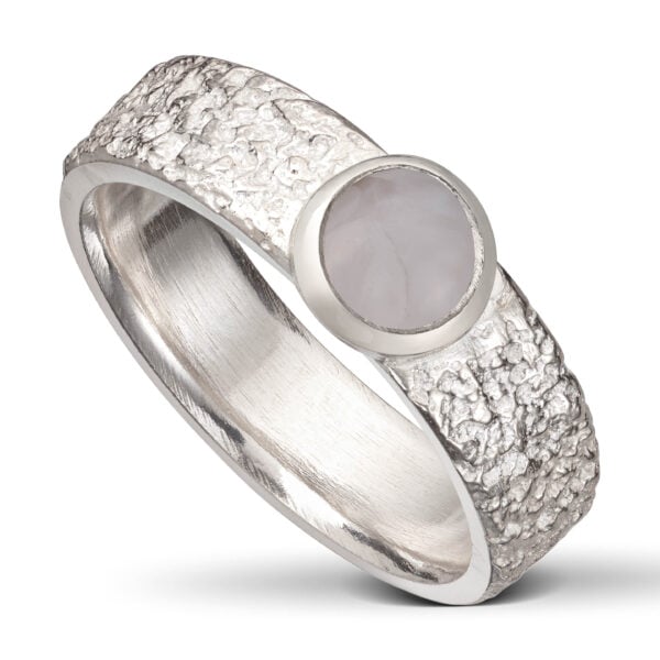 Fråst sølv ring, m/6 mm Snøvkvarts.