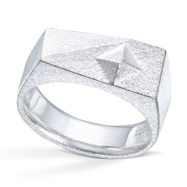 Pyramids On The Moon ring